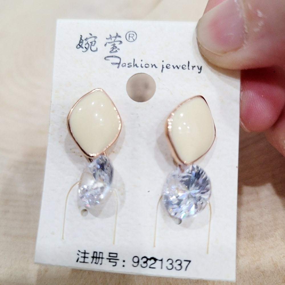 Brand New Gold Tone White Stone Rhinestone Earrings